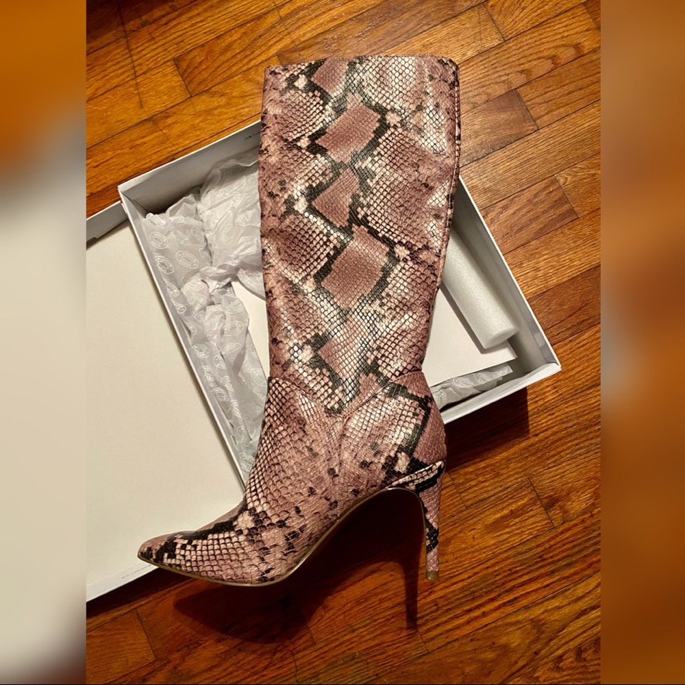 New‼️ Steve Madden Kimari Heeled Boot 8.5